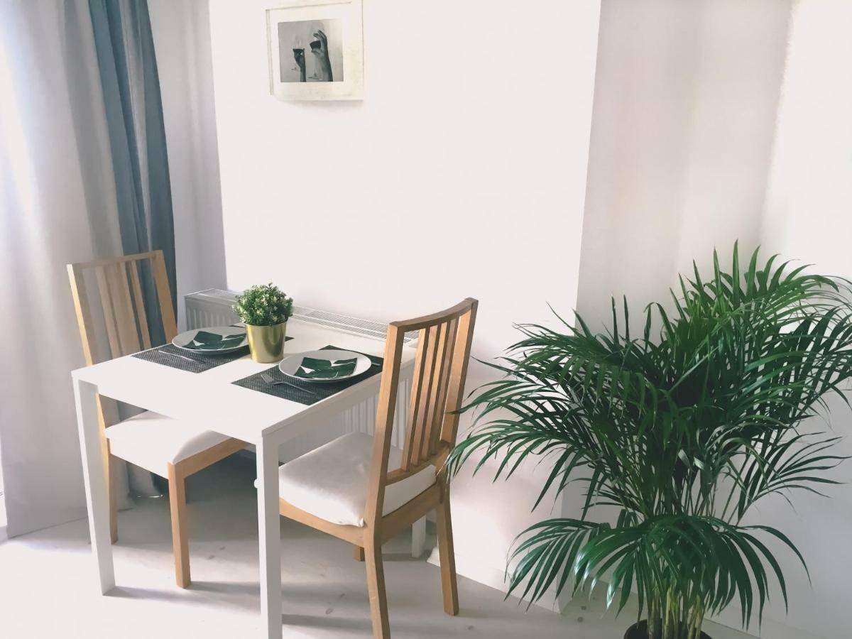Airport Residence - Across From Otopeni Airport Extérieur photo